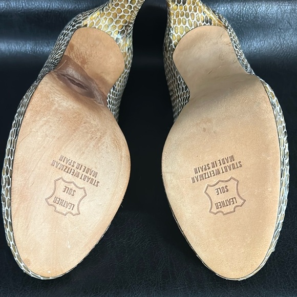 NEW NEVER WORN  Stuart Weitzman Logo Plainfield Peep Toe Pumps Size 7.5 - Picture 8 of 11